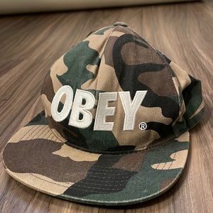 Obey camo flat bill hat